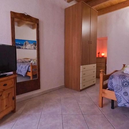 San Domenico House - Centro Storico Bed & Breakfast L'Aquila Bagian luar foto