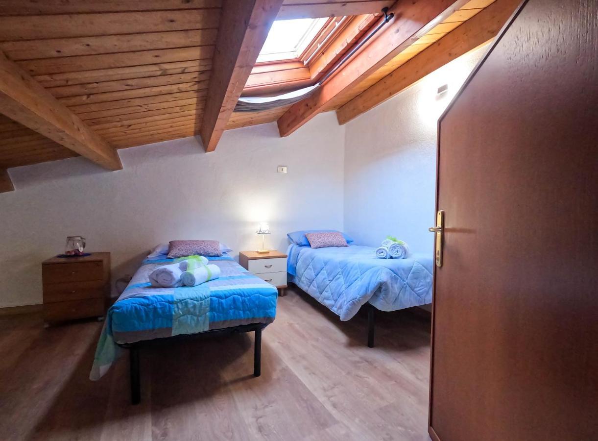 San Domenico House - Centro Storico Bed & Breakfast L'Aquila Bagian luar foto