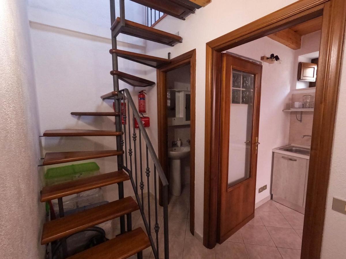San Domenico House - Centro Storico Bed & Breakfast L'Aquila Bagian luar foto