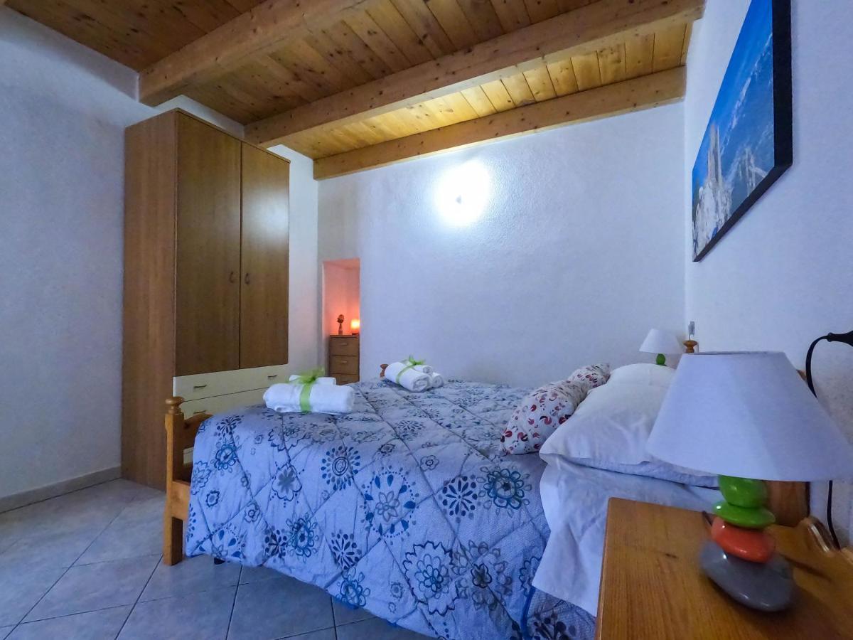 San Domenico House - Centro Storico Bed & Breakfast L'Aquila Bagian luar foto