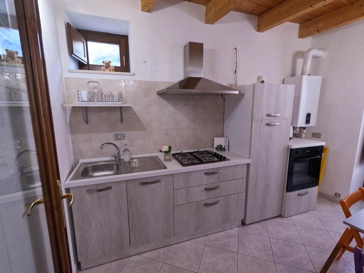 San Domenico House - Centro Storico Bed & Breakfast L'Aquila Bagian luar foto