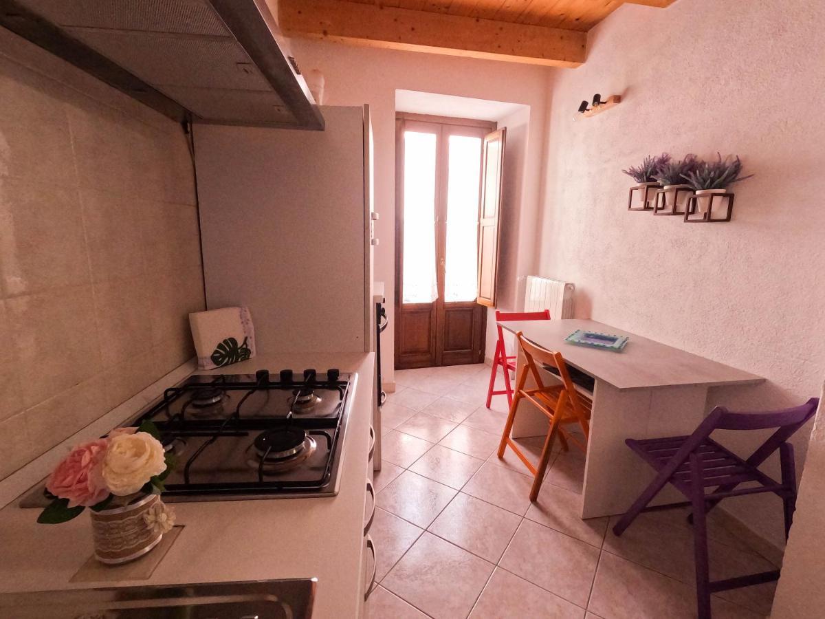 San Domenico House - Centro Storico Bed & Breakfast L'Aquila Bagian luar foto